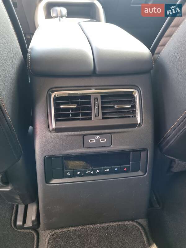 Позашляховик / Кросовер Mazda CX-90 2023 в Запоріжжі фото 10 Позашляховик / Кросовер Mazda CX-90 2023 в Запоріжжі