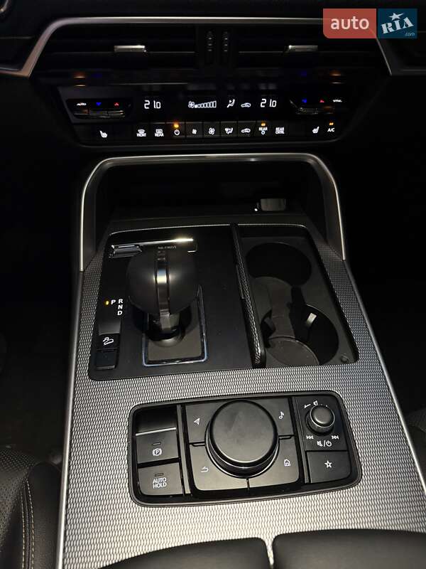 Внедорожник / Кроссовер Mazda CX-90 2023 в Запорожье фото 15 Внедорожник / Кроссовер Mazda CX-90 2023 в Запорожье