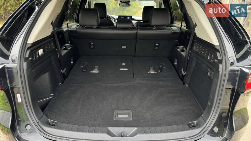 Внедорожник / Кроссовер Mazda CX-90 2023 в Киеве фото 51 Внедорожник / Кроссовер Mazda CX-90 2023 в Киеве