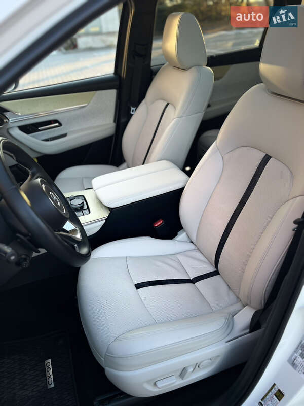 Внедорожник / Кроссовер Mazda CX-90 2023 в Виннице фото 27 Внедорожник / Кроссовер Mazda CX-90 2023 в Виннице