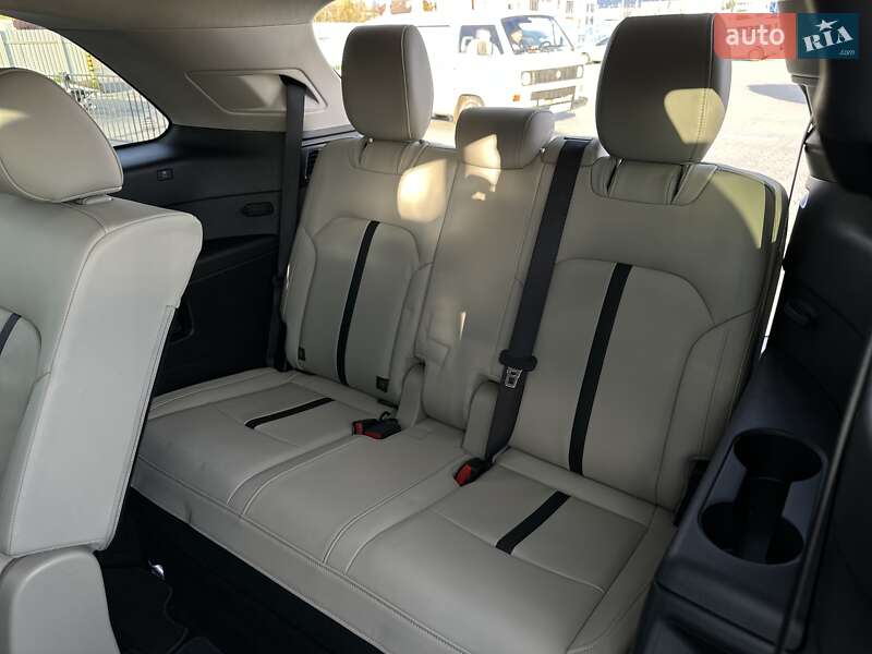 Позашляховик / Кросовер Mazda CX-90 2023 в Чернівцях фото 21 Позашляховик / Кросовер Mazda CX-90 2023 в Чернівцях