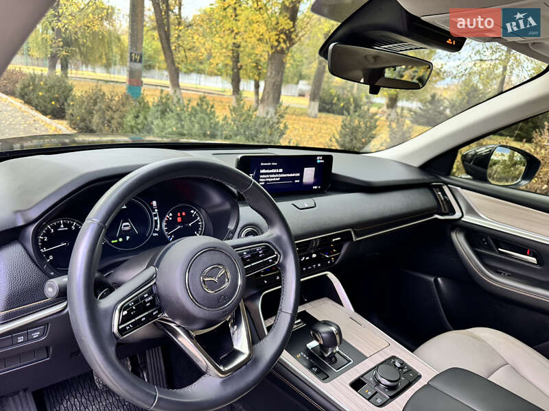 Позашляховик / Кросовер Mazda CX-90 2024 в Дніпрі
