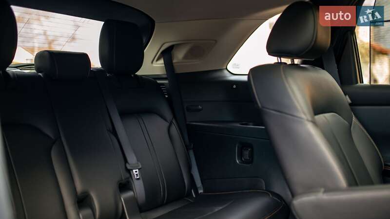 Внедорожник / Кроссовер Mazda CX-90 2023 в Черновцах