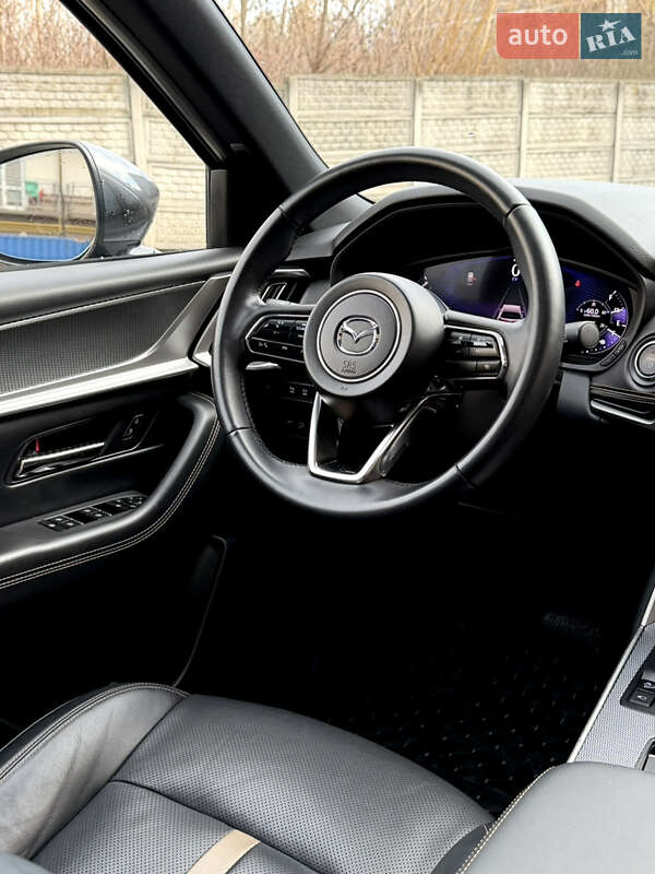 Внедорожник / Кроссовер Mazda CX-90 2023 в Ужгороде фото 19 Внедорожник / Кроссовер Mazda CX-90 2023 в Ужгороде