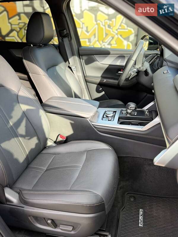 Позашляховик / Кросовер Mazda CX-90 2024 в Києві