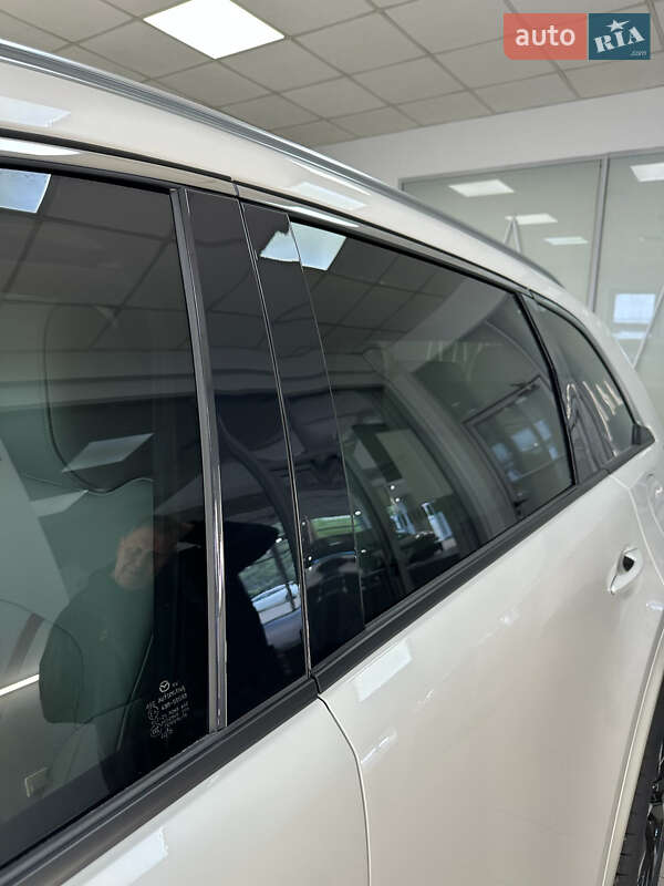 Внедорожник / Кроссовер Mazda CX-90 2024 в Киеве фото 35 Внедорожник / Кроссовер Mazda CX-90 2024 в Киеве