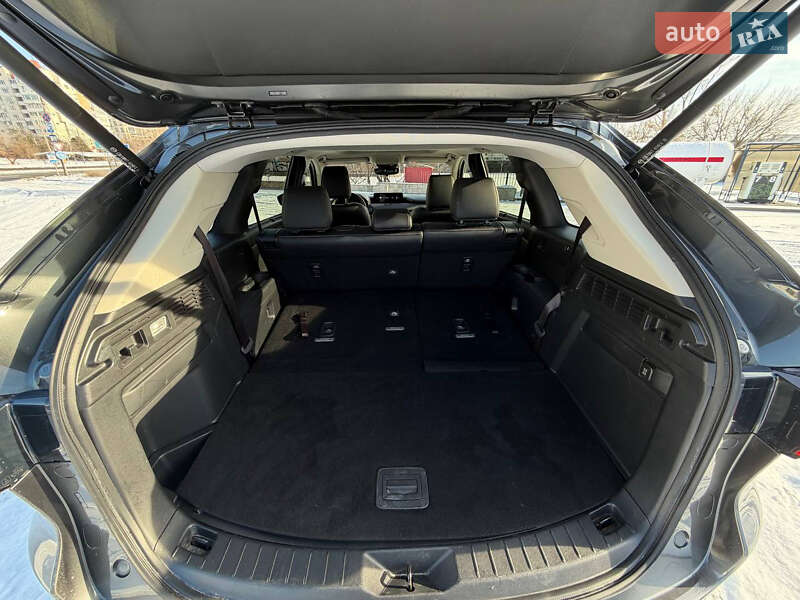 Внедорожник / Кроссовер Mazda CX-90 2023 в Запорожье фото 12 Внедорожник / Кроссовер Mazda CX-90 2023 в Запорожье