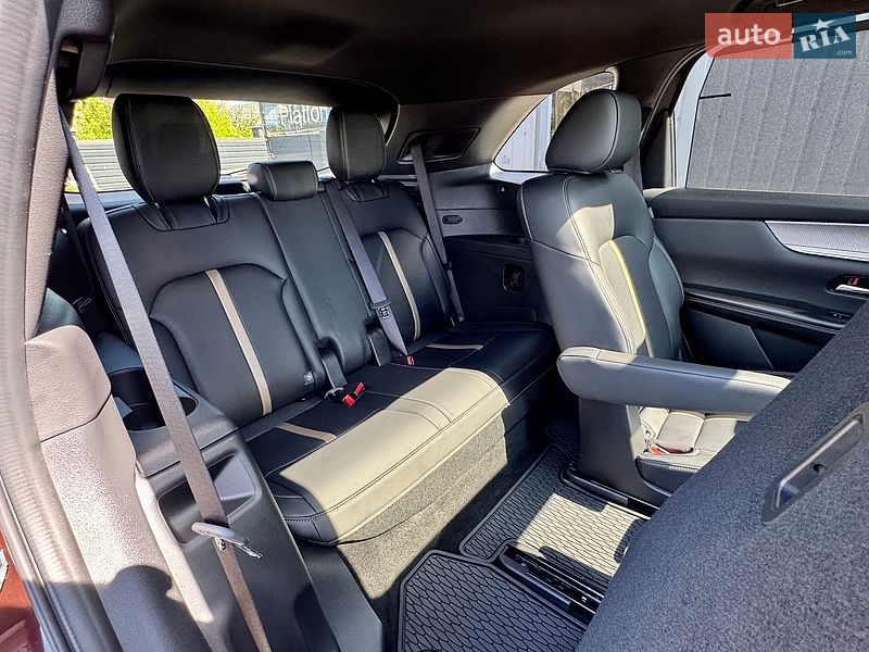 Внедорожник / Кроссовер Mazda CX-90 2024 в Киеве