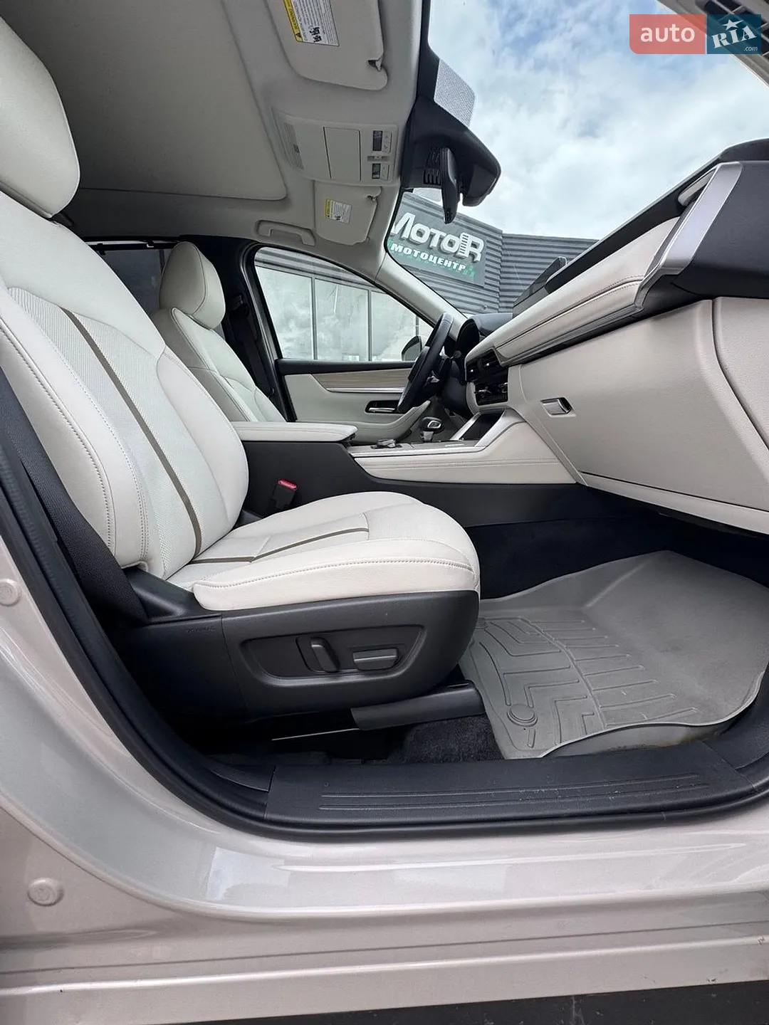 2025 Mazda CX-90 - мініатюра 27