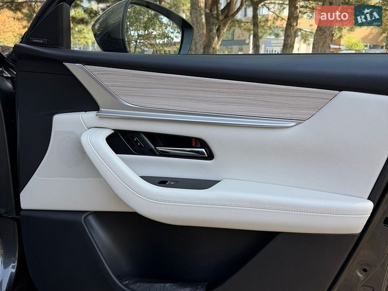 Внедорожник / Кроссовер Mazda CX-90 2023 в Киеве фото 14 Внедорожник / Кроссовер Mazda CX-90 2023 в Киеве