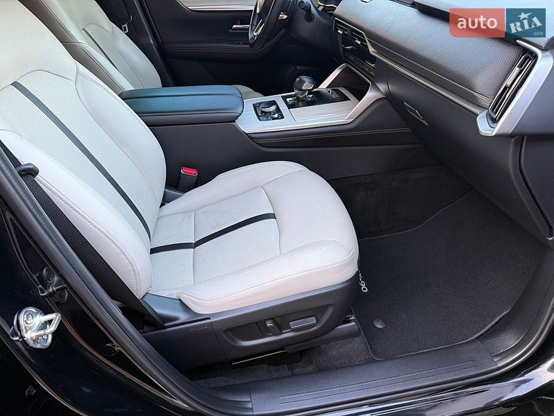 Позашляховик / Кросовер Mazda CX-90 2023 в Ковелі фото 43 Позашляховик / Кросовер Mazda CX-90 2023 в Ковелі