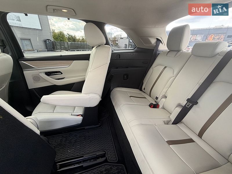 Внедорожник / Кроссовер Mazda CX-90 2024 в Киеве