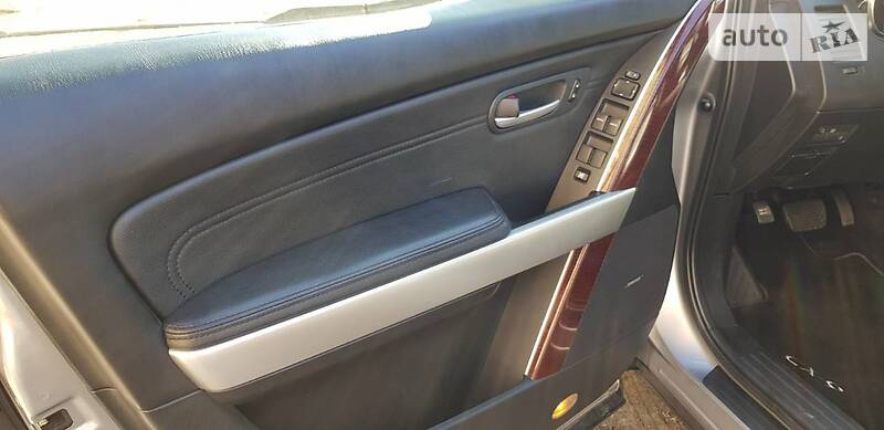 Позашляховик / Кросовер Mazda CX-9 2009 в Чугуєві