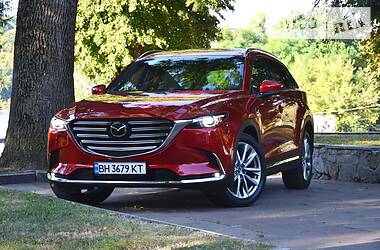 Позашляховик / Кросовер Mazda CX-9 2016 в 