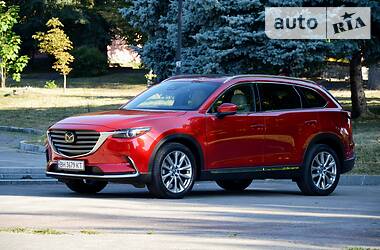 Позашляховик / Кросовер Mazda CX-9 2016 в 
