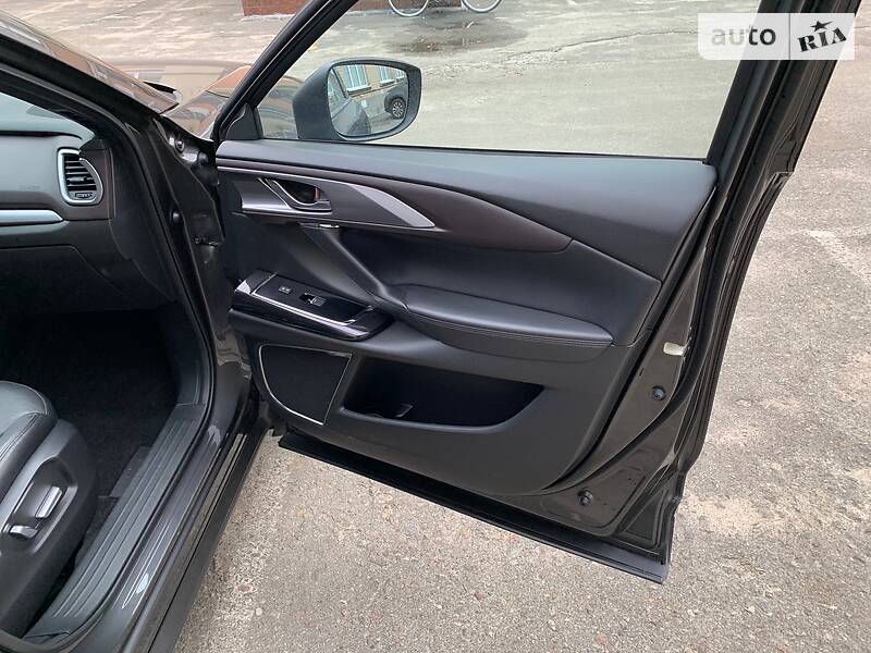 Универсал Mazda CX-9 2016 в Киеве