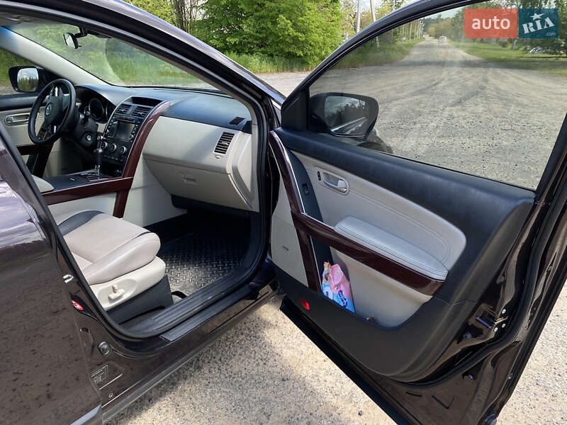 Внедорожник / Кроссовер Mazda CX-9 2008 в Кривом Роге