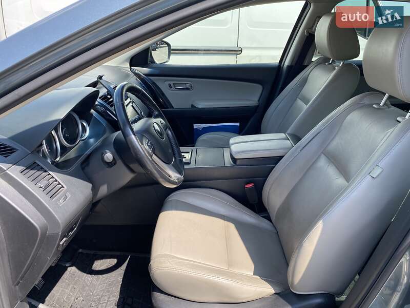 Внедорожник / Кроссовер Mazda CX-9 2013 в Киеве