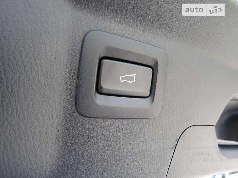 Внедорожник / Кроссовер Mazda CX-9 2017 в Кропивницком
