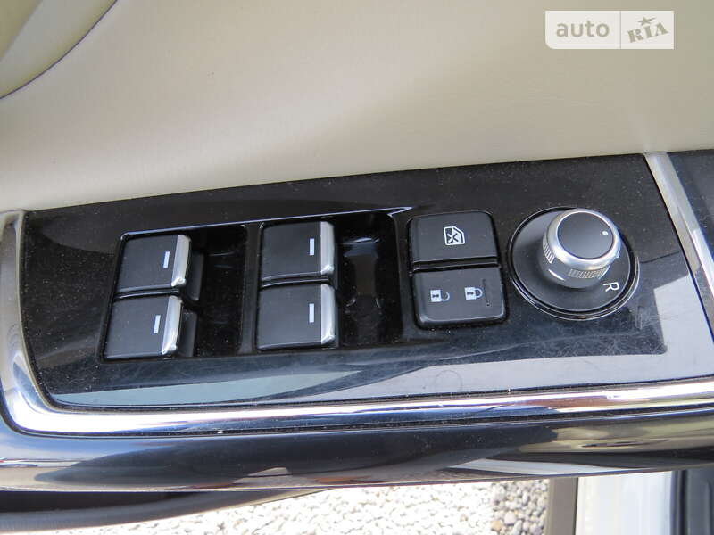 Внедорожник / Кроссовер Mazda CX-9 2017 в Кропивницком