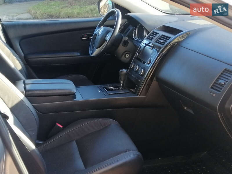Позашляховик / Кросовер Mazda CX-9 2014 в Умані