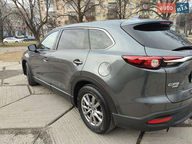 Внедорожник / Кроссовер Mazda CX-9 2018 в Полтаве