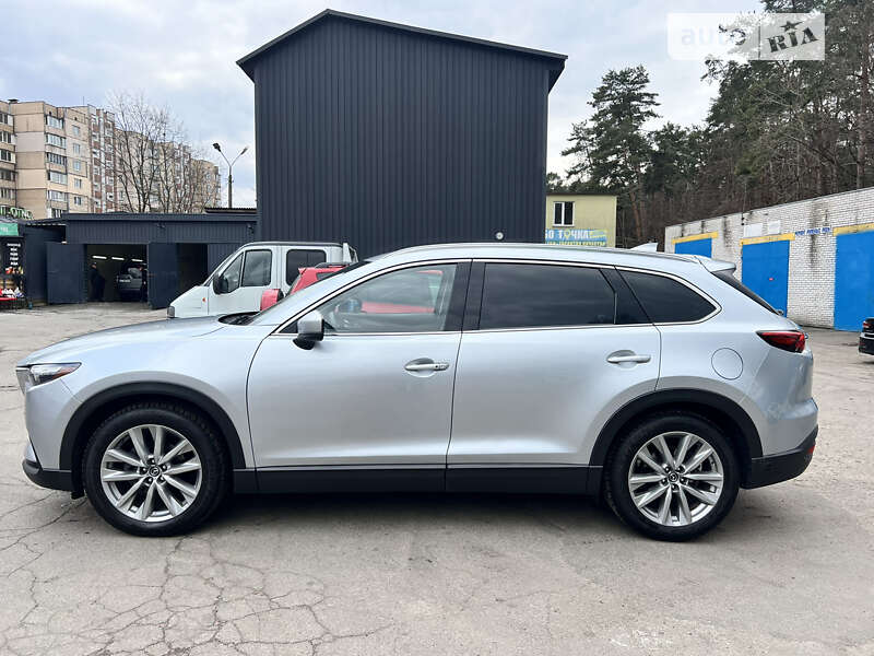 Внедорожник / Кроссовер Mazda CX-9 2016 в Киеве