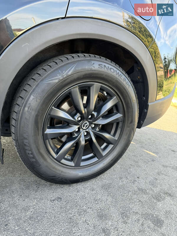 Позашляховик / Кросовер Mazda CX-9 2018 в Києві