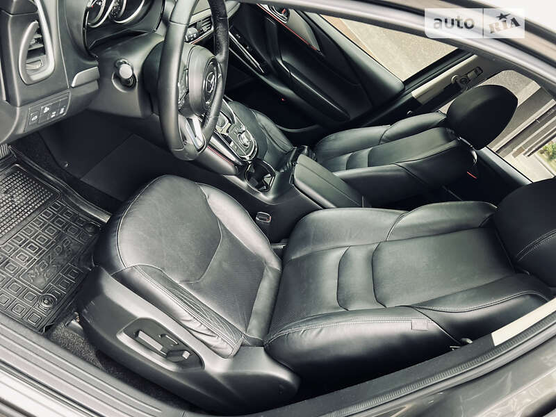 Позашляховик / Кросовер Mazda CX-9 2016 в Івано-Франківську