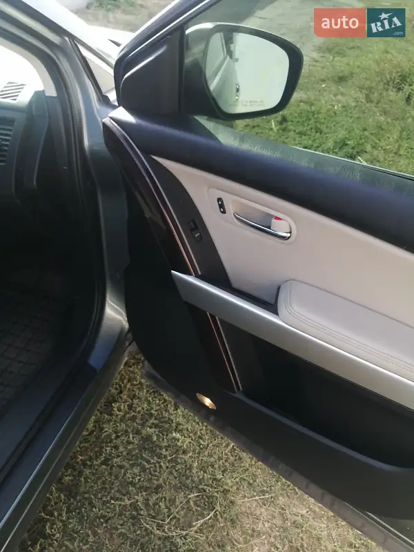 Mazda CX-9 2012