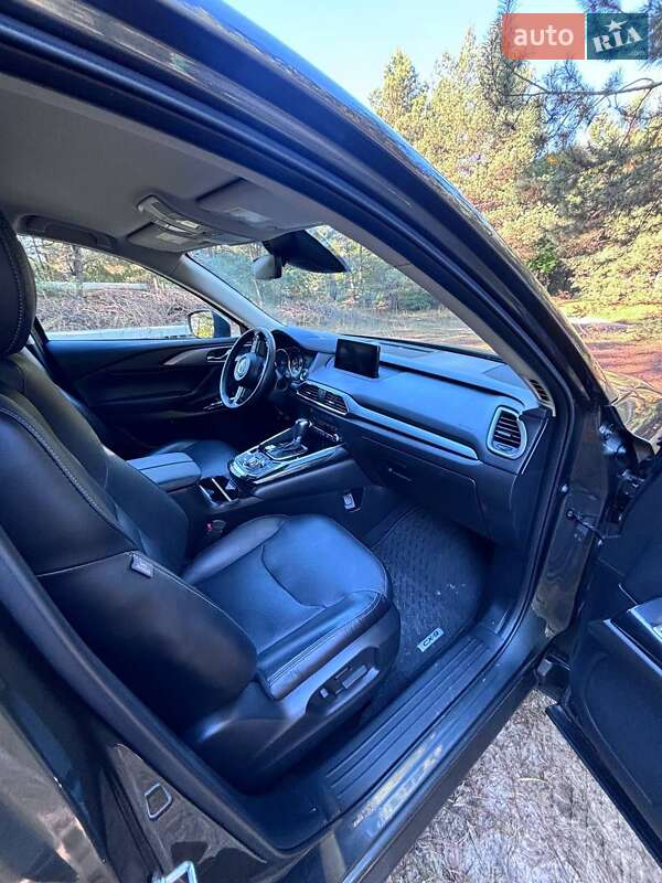 Позашляховик / Кросовер Mazda CX-9 2018 в Вараші