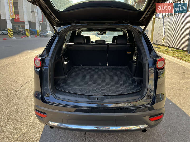 Внедорожник / Кроссовер Mazda CX-9 2018 в Киеве