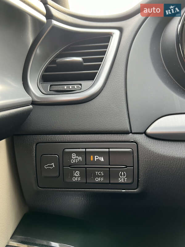 Позашляховик / Кросовер Mazda CX-9 2016 в Києві