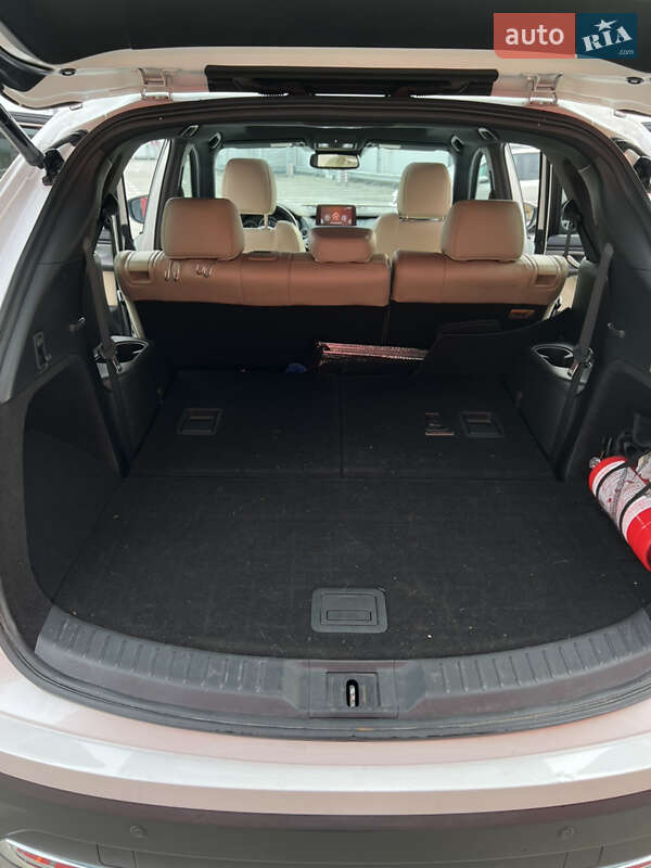 Позашляховик / Кросовер Mazda CX-9 2016 в Києві