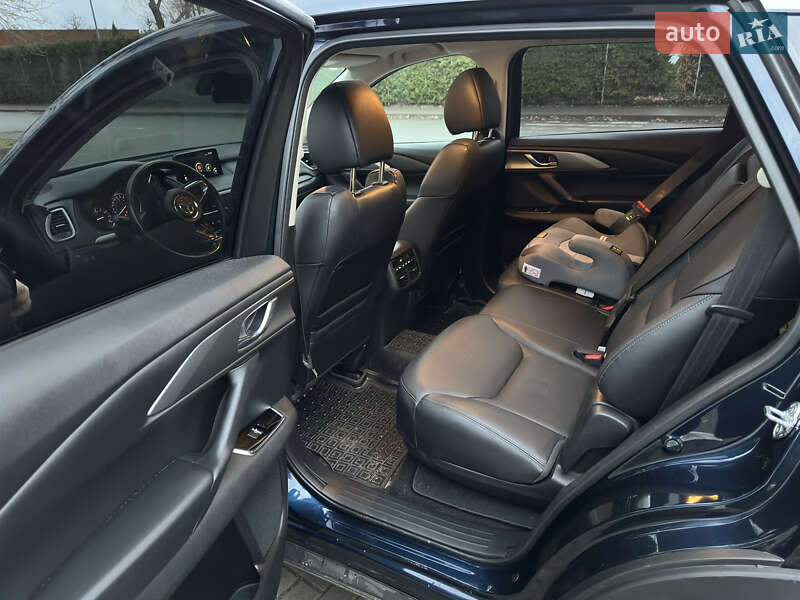 Внедорожник / Кроссовер Mazda CX-9 2017 в Киеве