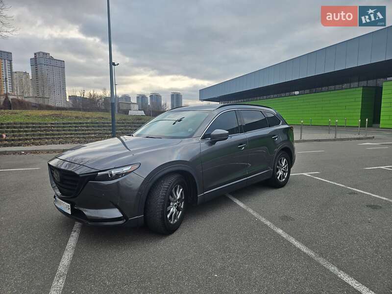Позашляховик / Кросовер Mazda CX-9 2018 в 