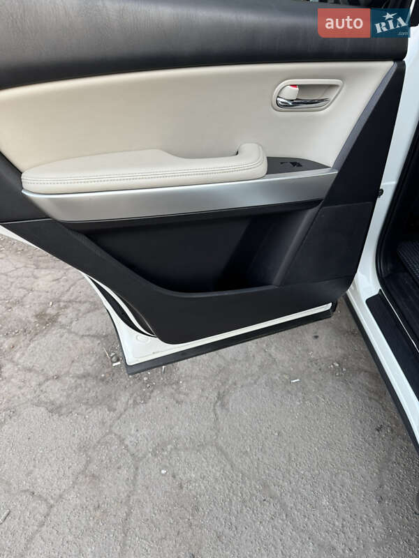 Внедорожник / Кроссовер Mazda CX-9 2015 в Могилев-Подольске