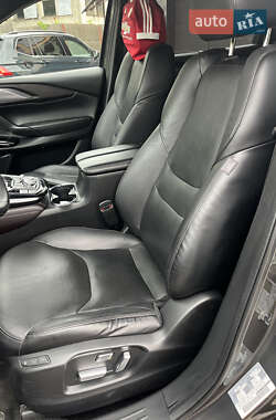 Позашляховик / Кросовер Mazda CX-9 2016 в 