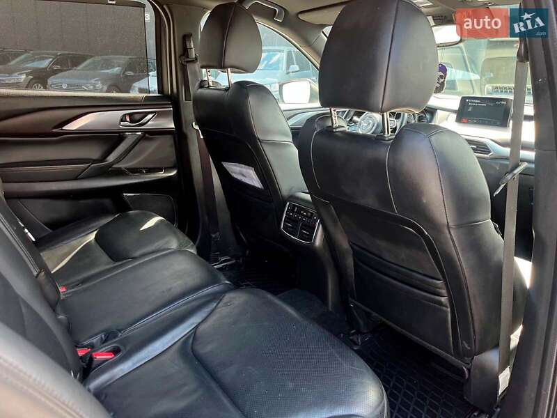 Внедорожник / Кроссовер Mazda CX-9 2018 в Львове