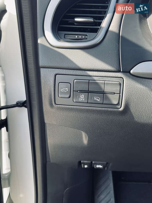 Внедорожник / Кроссовер Mazda CX-9 2022 в Киеве