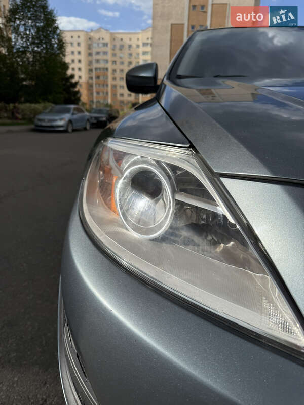 Внедорожник / Кроссовер Mazda CX-9 2012 в Киеве