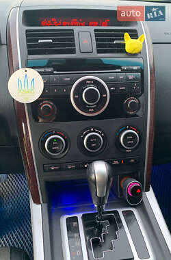 Внедорожник / Кроссовер Mazda CX-9 2009 в 