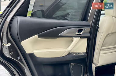 Позашляховик / Кросовер Mazda CX-9 2016 в 