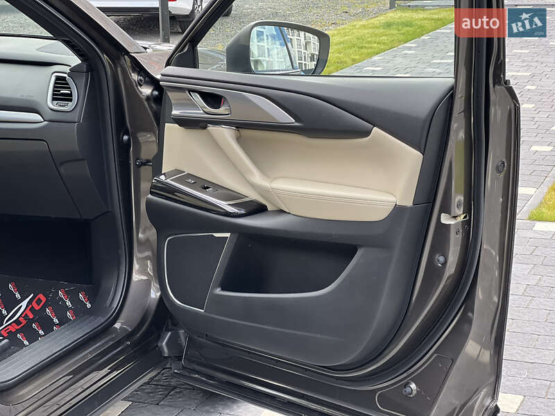 Внедорожник / Кроссовер Mazda CX-9 2016 в Ужгороде
