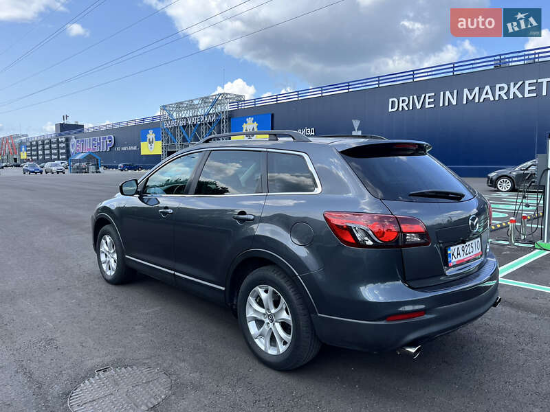 Внедорожник / Кроссовер Mazda CX-9 2015 в Чернигове