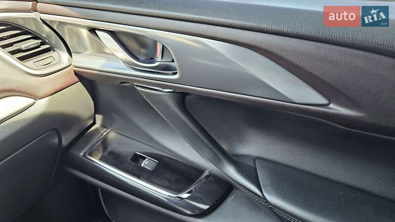 Внедорожник / Кроссовер Mazda CX-9 2017 в Харькове