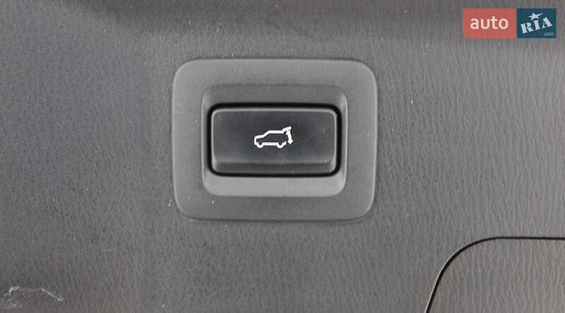 Позашляховик / Кросовер Mazda CX-9 2018 в Львові