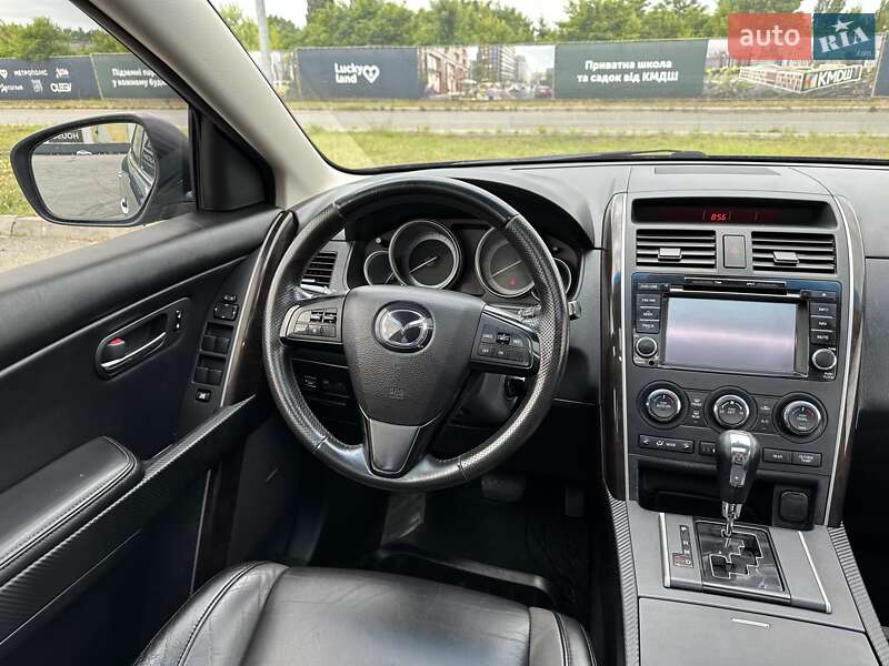 Внедорожник / Кроссовер Mazda CX-9 2011 в Киеве