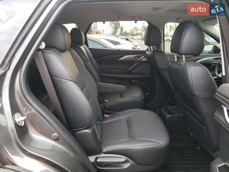 Внедорожник / Кроссовер Mazda CX-9 2022 в Черновцах