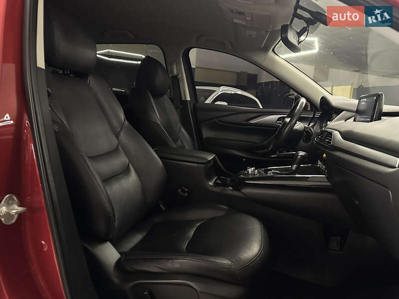 Внедорожник / Кроссовер Mazda CX-9 2016 в Николаеве